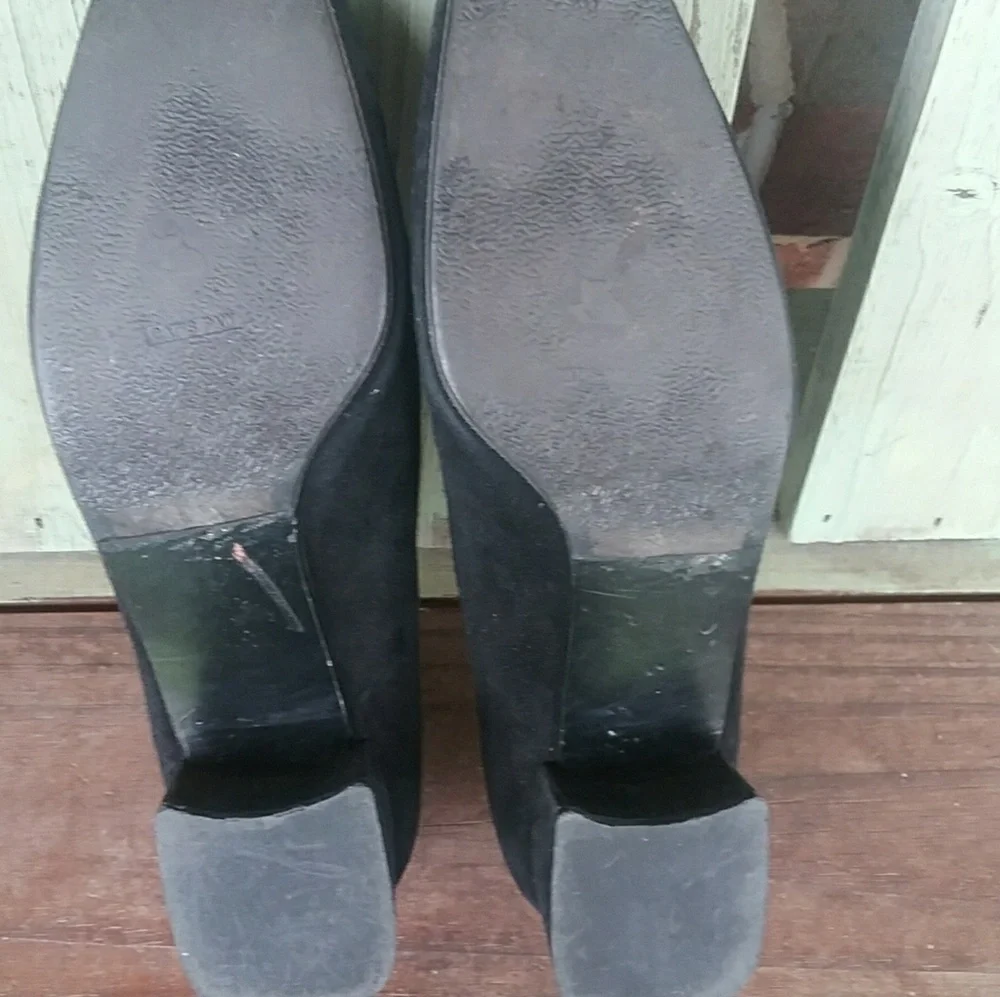 Stuart Weitzman Shoes - Picture 8 of 8